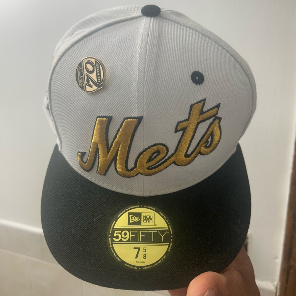 New Era White & Black Mets Script Fitted Hat with Gold Embroidery